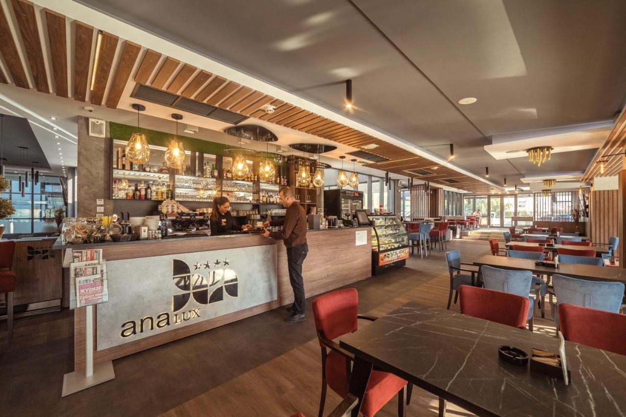 Hotel Ana Lux Spa Pirot Buitenkant foto