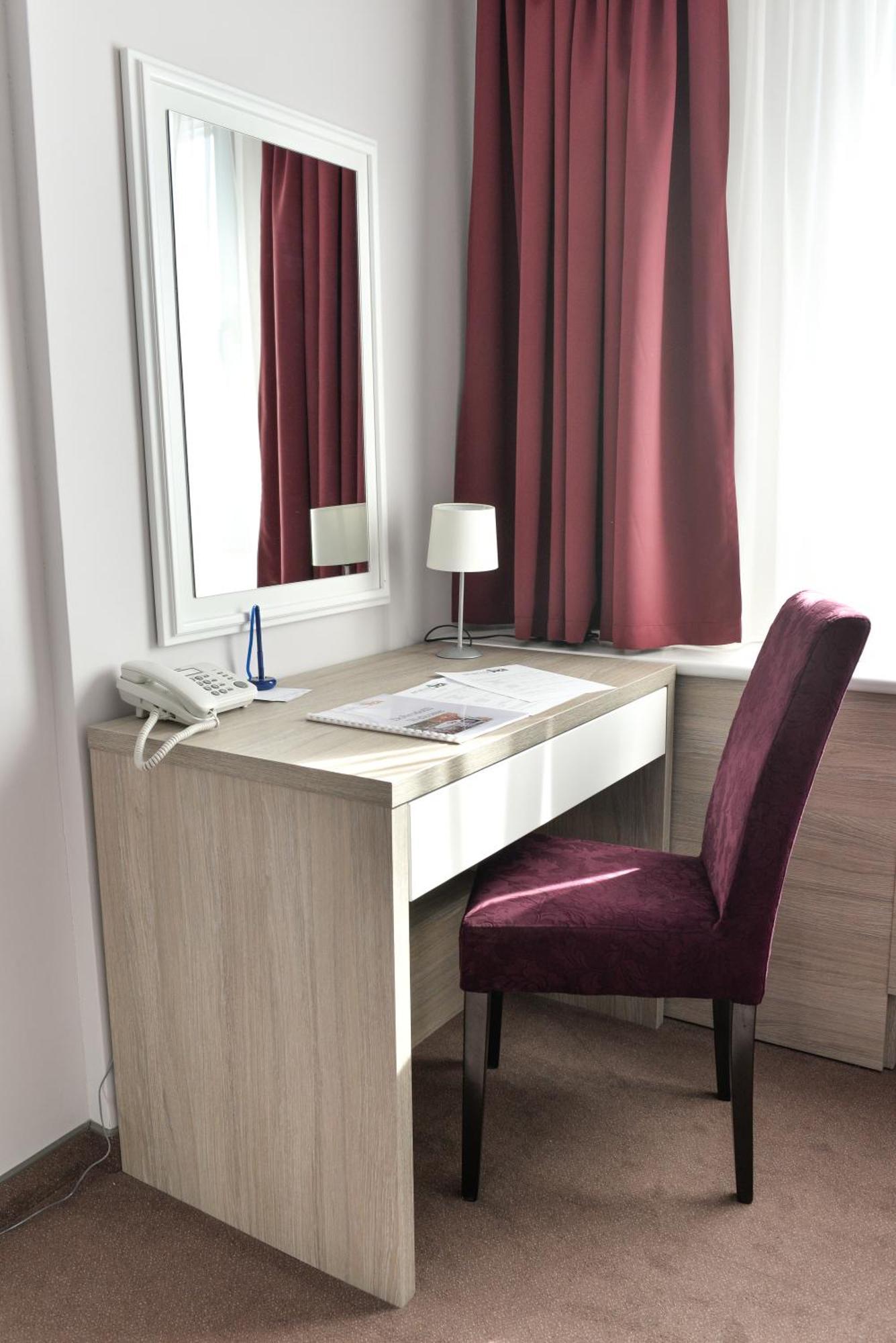 Hotel Ana Lux Spa Pirot Buitenkant foto
