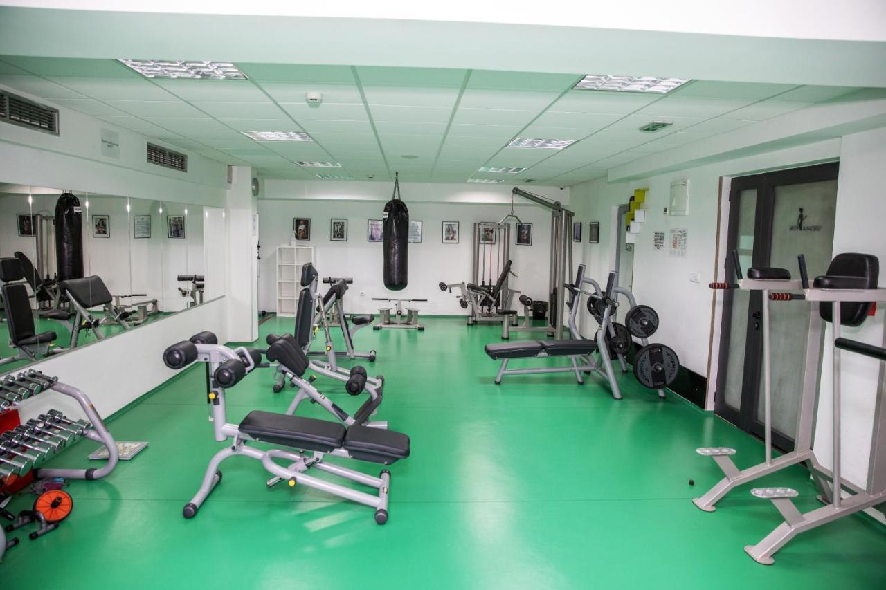 Hotel Ana Lux Spa Pirot Buitenkant foto